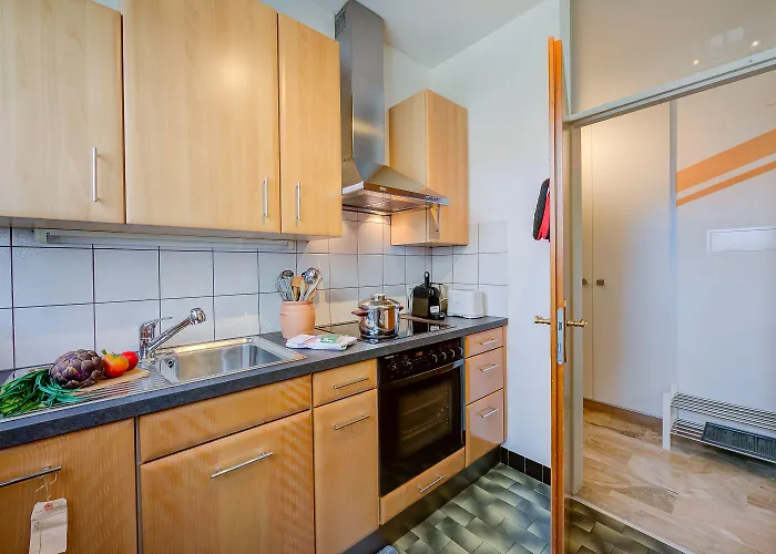 Of The Spots - Happy Apartamento *